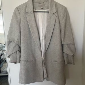 H&M grey blazer! Great quality and perfect condition!